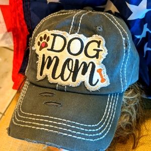 NWOT Dog Mom Retro Cap